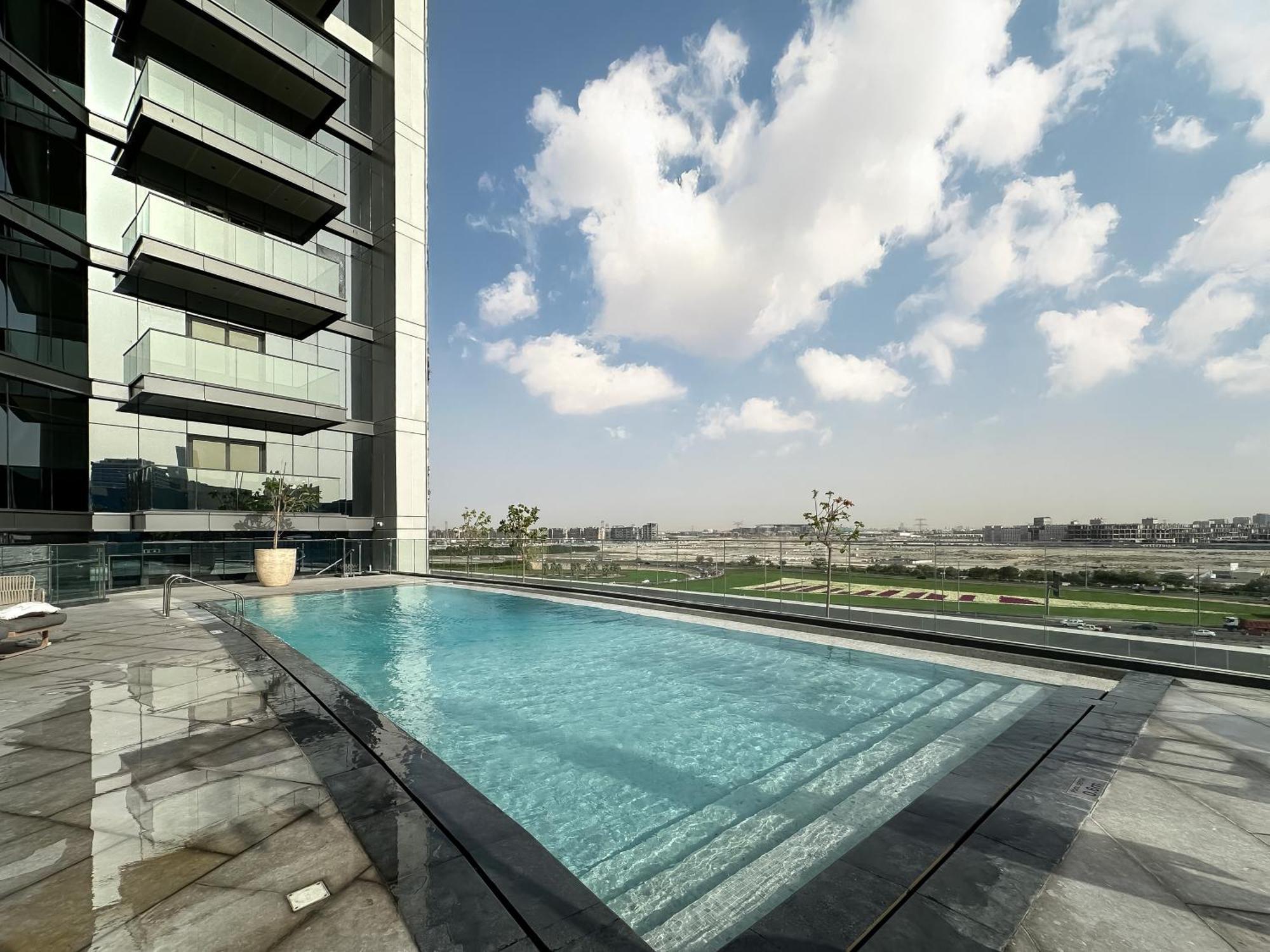Appartement Trophy-luxe Living In A Blue-hued Haven Dubai