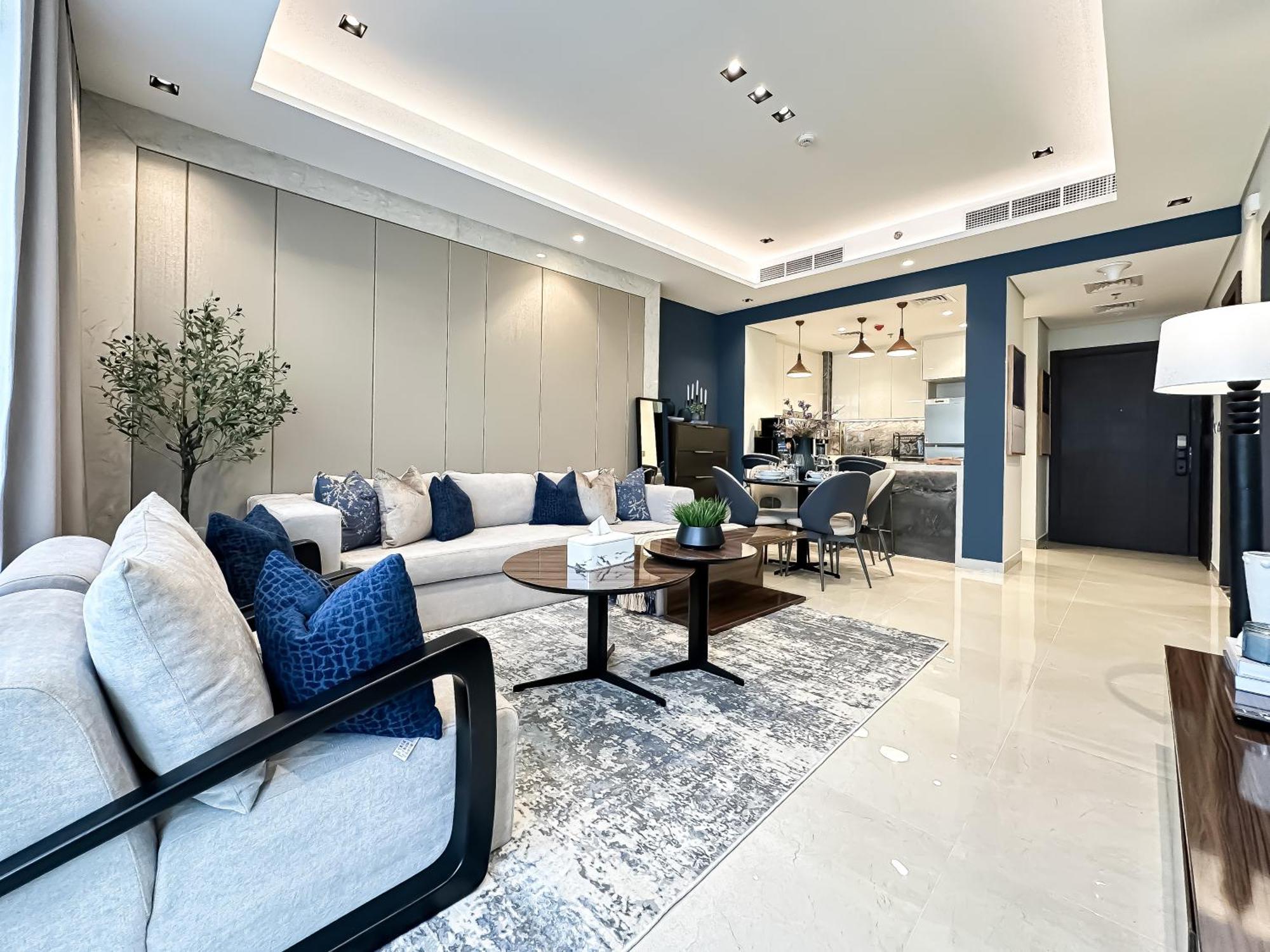 Trophy-luxe Living In A Blue-hued Haven * Dubai