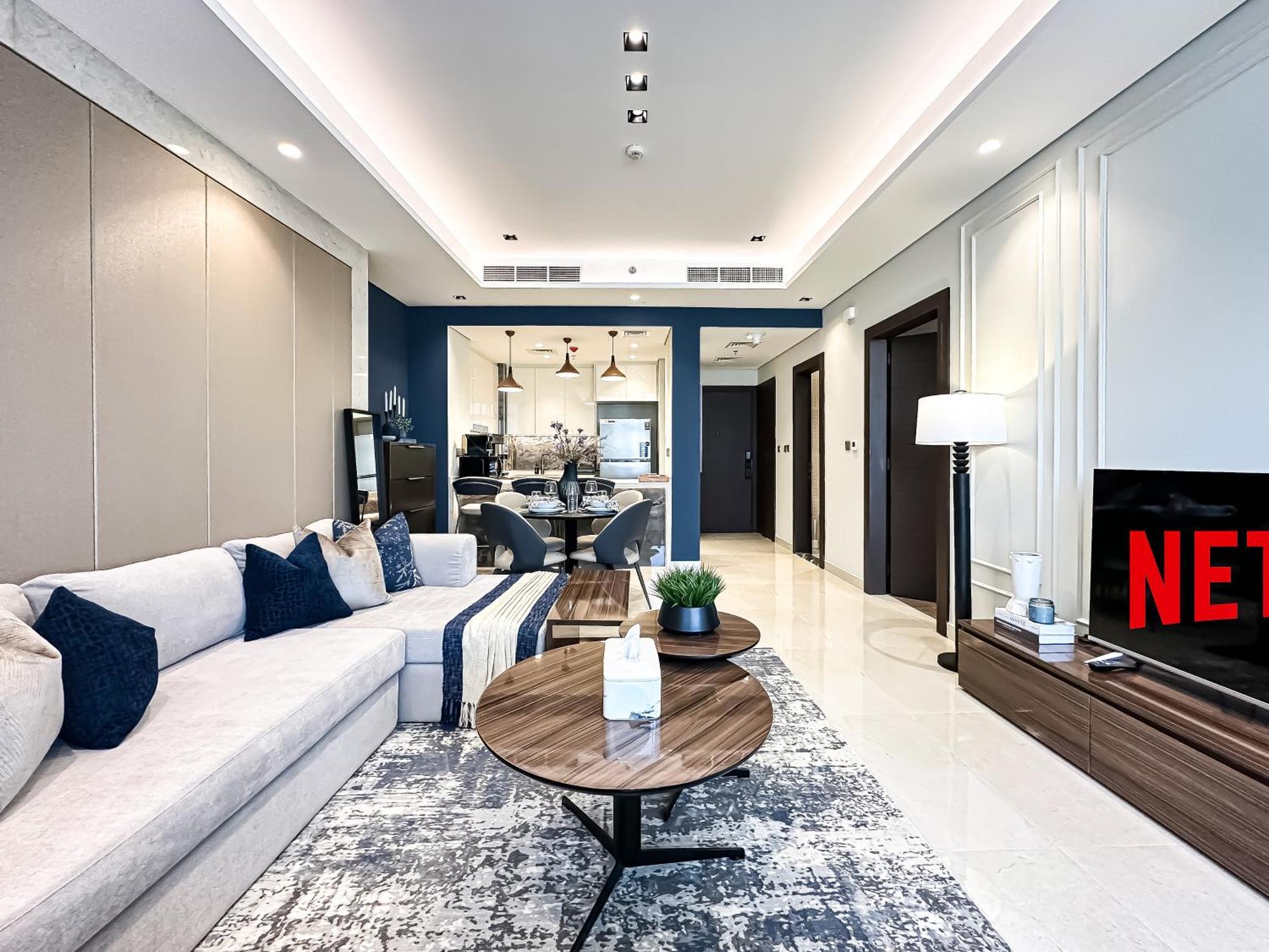 Trophy-luxe Living In A Blue-hued Haven Appartement Dubai