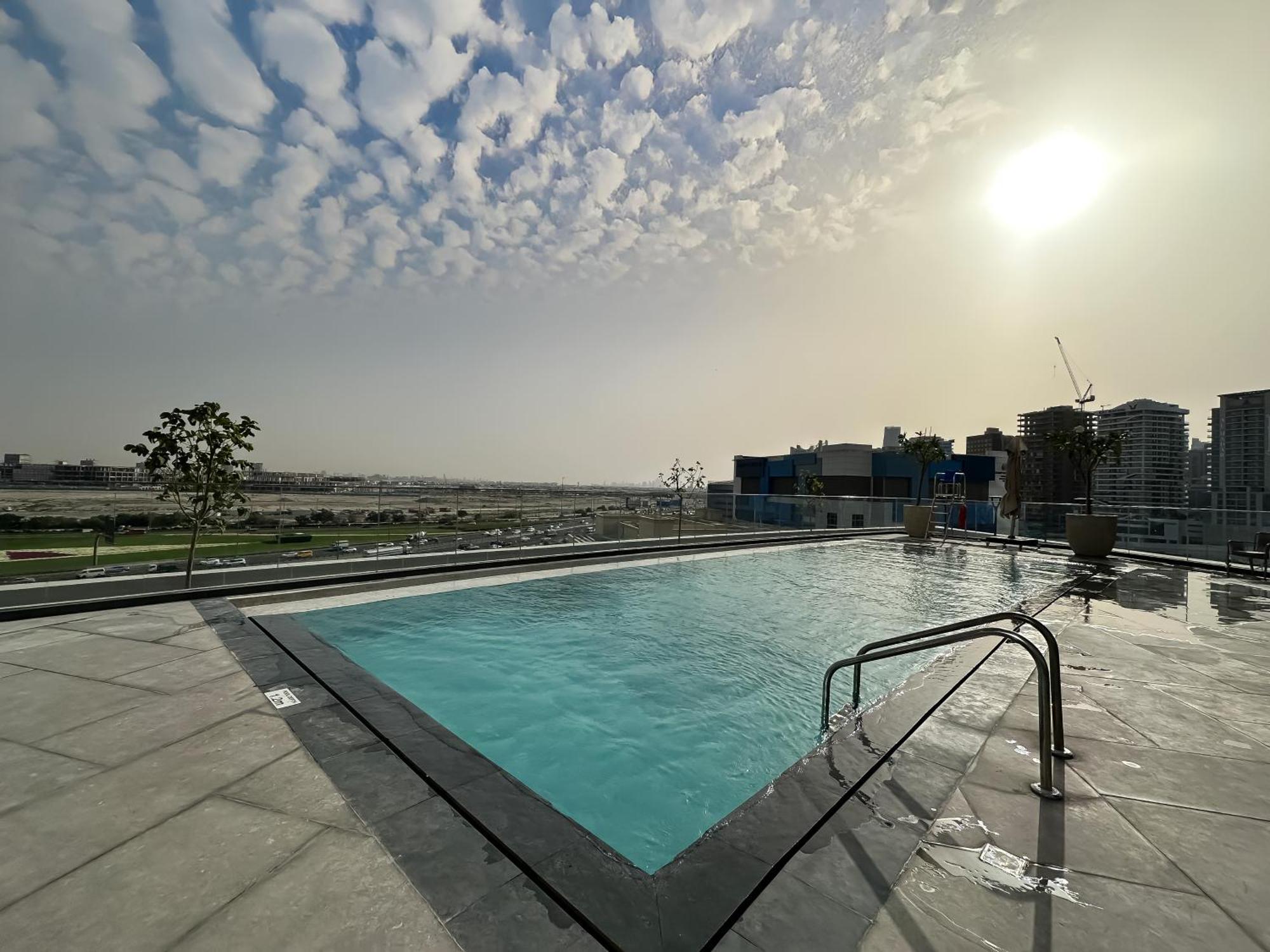 Trophy-luxe Living In A Blue-hued Haven * Dubai